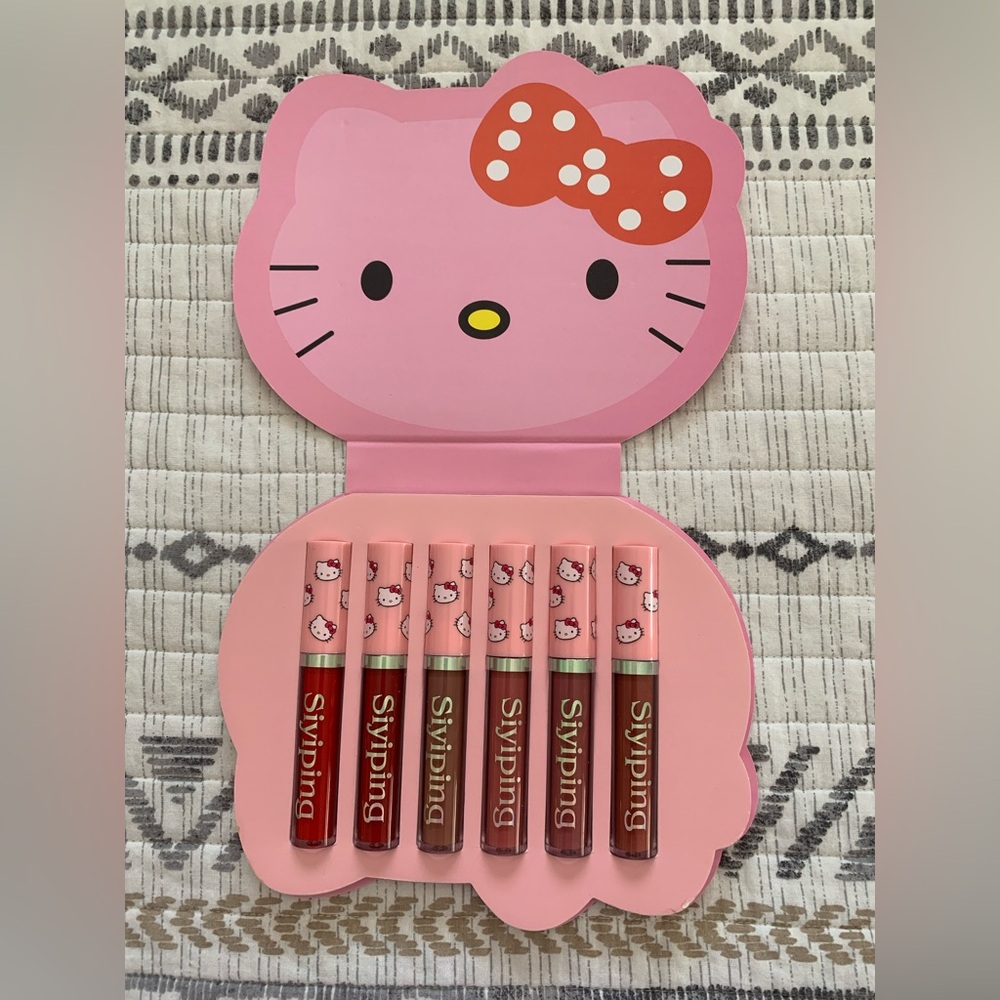 Kello Kitty Lip Stick Colors